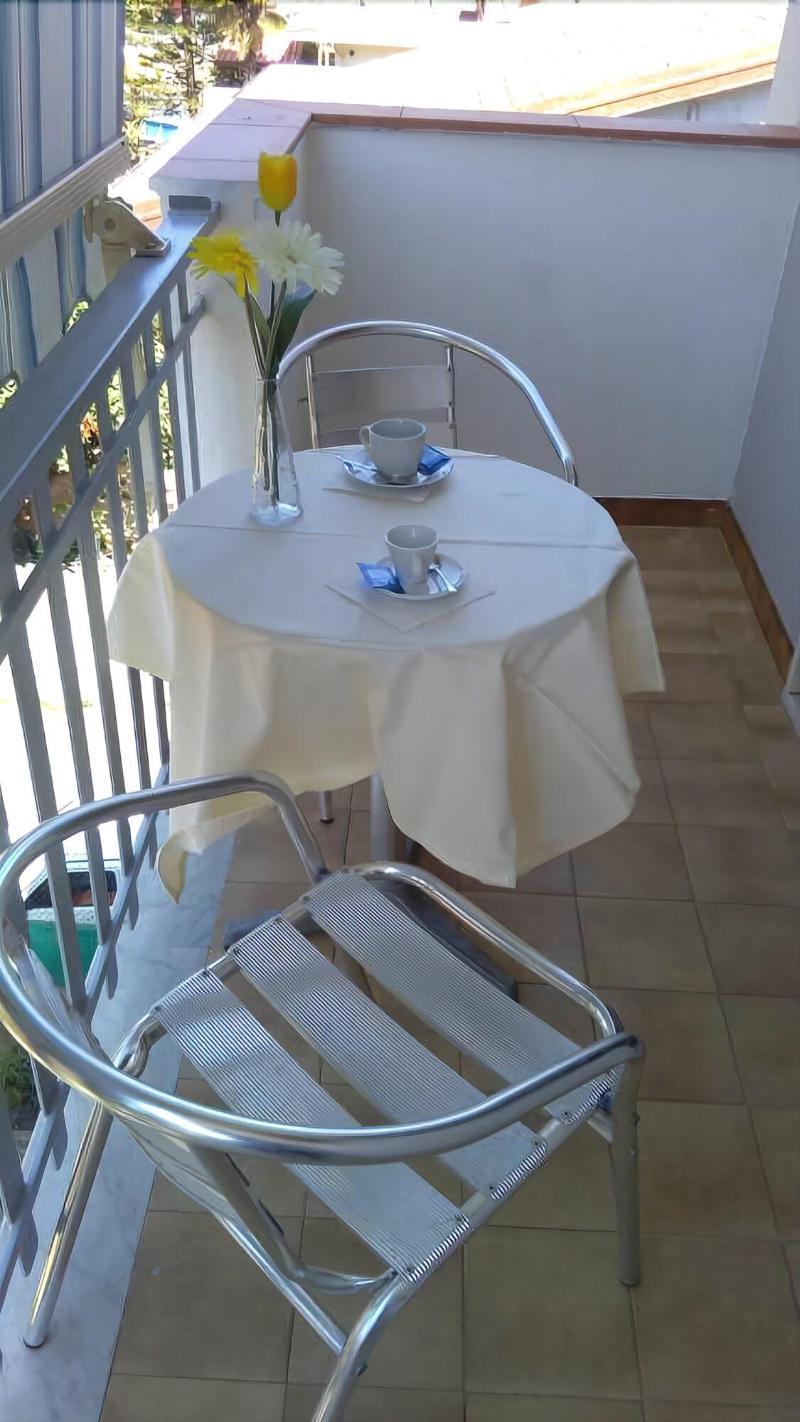 גיארדיני נאקסוס B&B Mimosa מראה חיצוני תמונה