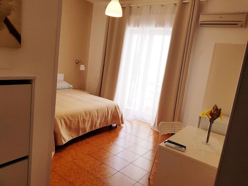 גיארדיני נאקסוס B&B Mimosa מראה חיצוני תמונה