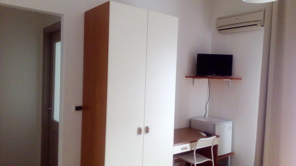 גיארדיני נאקסוס B&B Mimosa מראה חיצוני תמונה