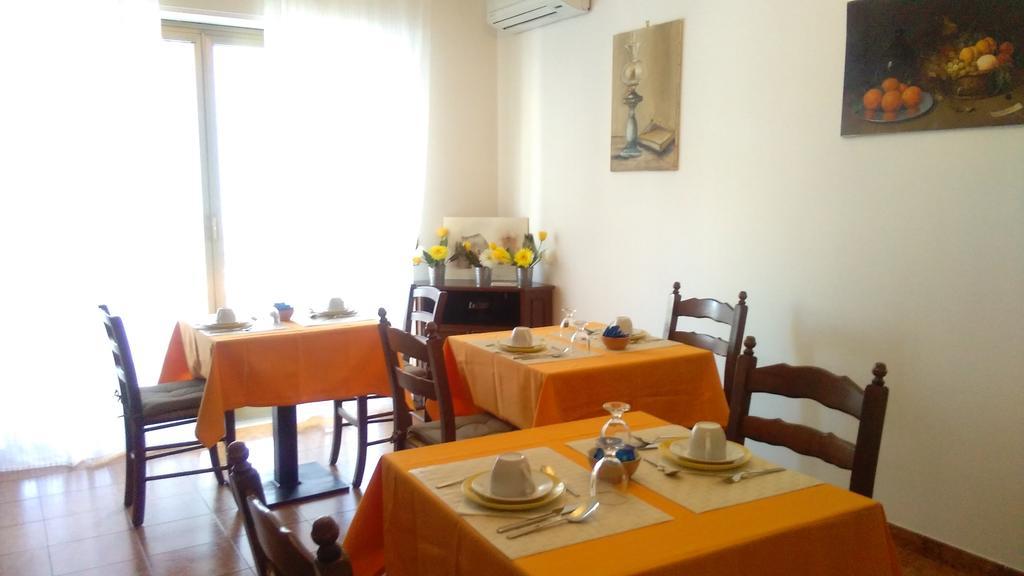 גיארדיני נאקסוס B&B Mimosa מראה חיצוני תמונה
